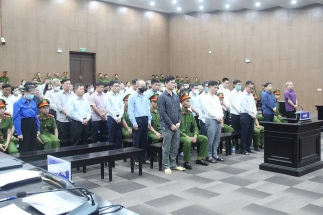 Tập đoàn Phúc Sơn,  Nguyễn Văn Hậu ảnh 2 Tap doan Phuc Son,  Nguyen Van Hau anh 2