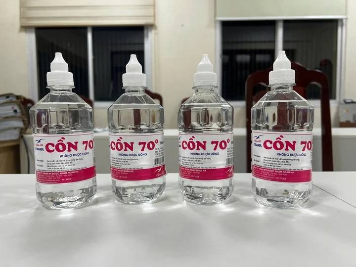 Cty MCB Viet Nam,  DN MCB Viet Nam,  Gdoc MCB Viet Nam,  Cong ty Ngan Ha,  doanh nghiep Ngan Ha,  Giam doc Ngan Ha,  Pham Dinh Dung anh 2