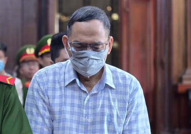 Giam doc Trung tam,  Ly lich tu phap,  Hoang Quoc Hung anh 1