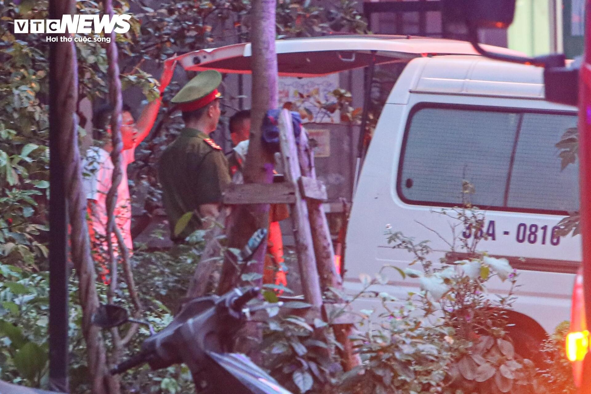 Chay nha Ha Noi anh 6