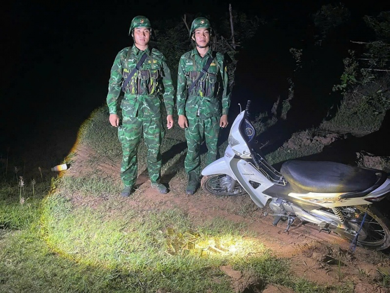 Cho 18 kg vang,  Bo chay anh 1