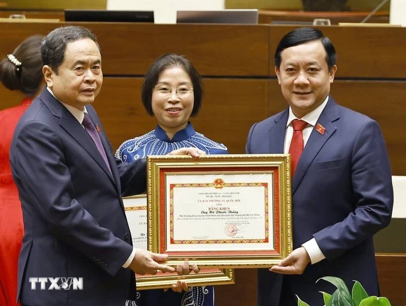 Tong Bi thu anh 1