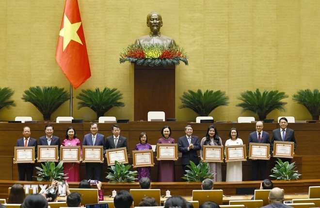 Tong Bi thu anh 3