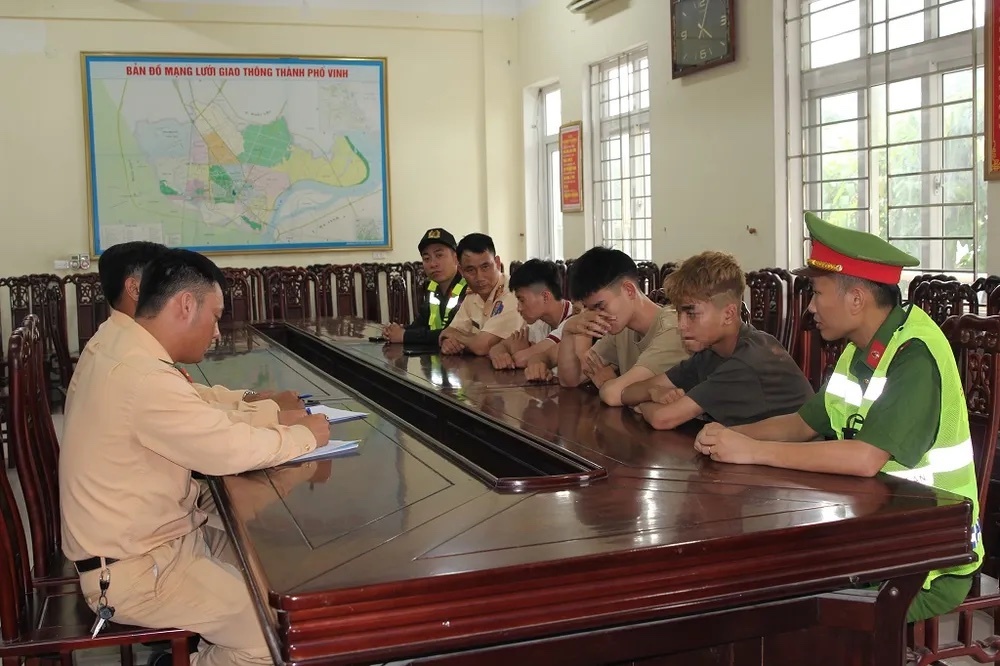 treu gheo phu nu anh 1