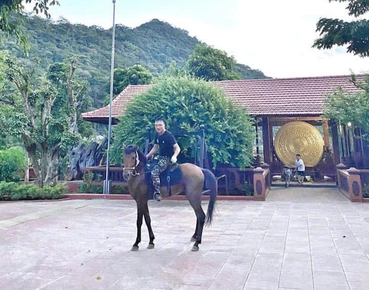 Vi ngo,  Trum giang ho,  Thanh Hoa,  Giang ho Vi ngo anh 4