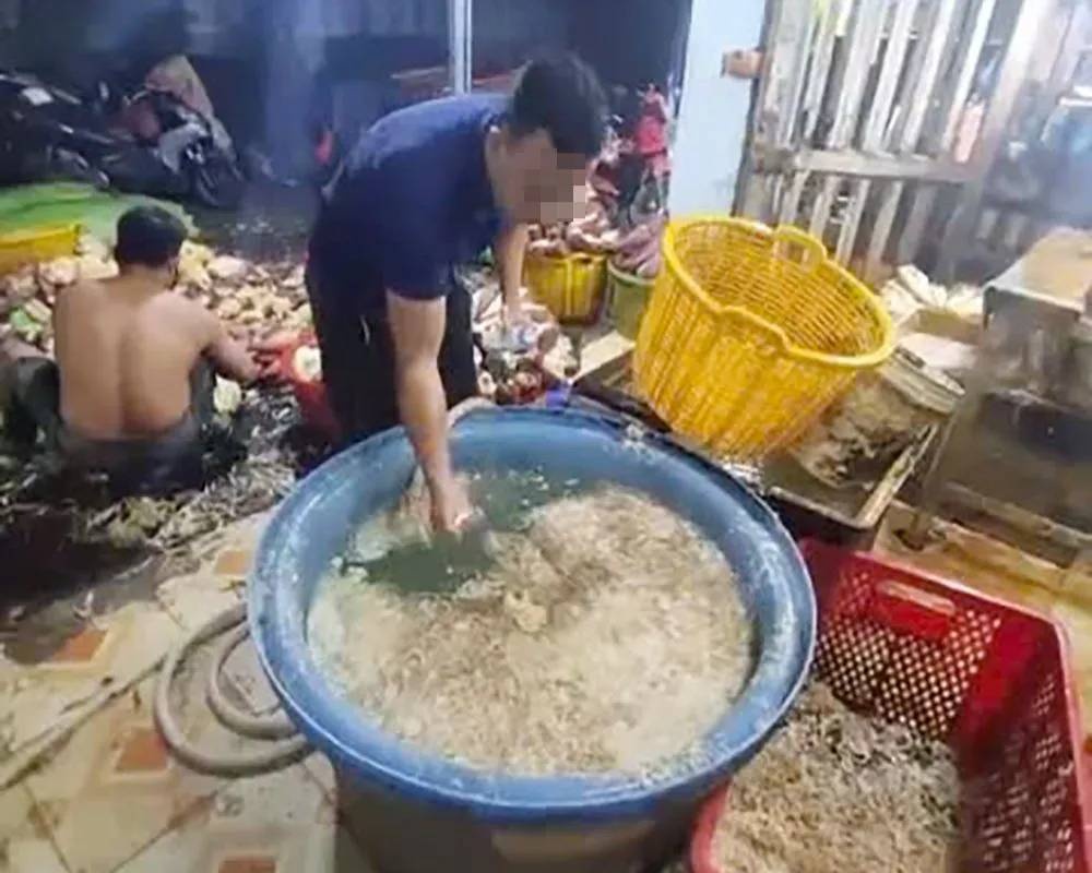 dung hoa chat,  Tay trang bap chuoi anh 1