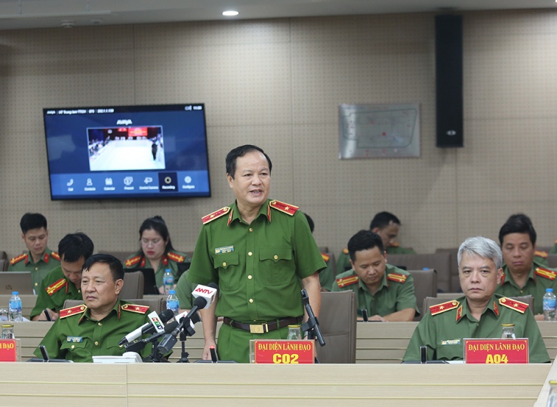 Nhieu doi tuong toi pham nguy hiem 'chay' giay tam than de ne xu ly hinh anh