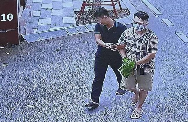Giang ho mang,  Tien bip anh 1