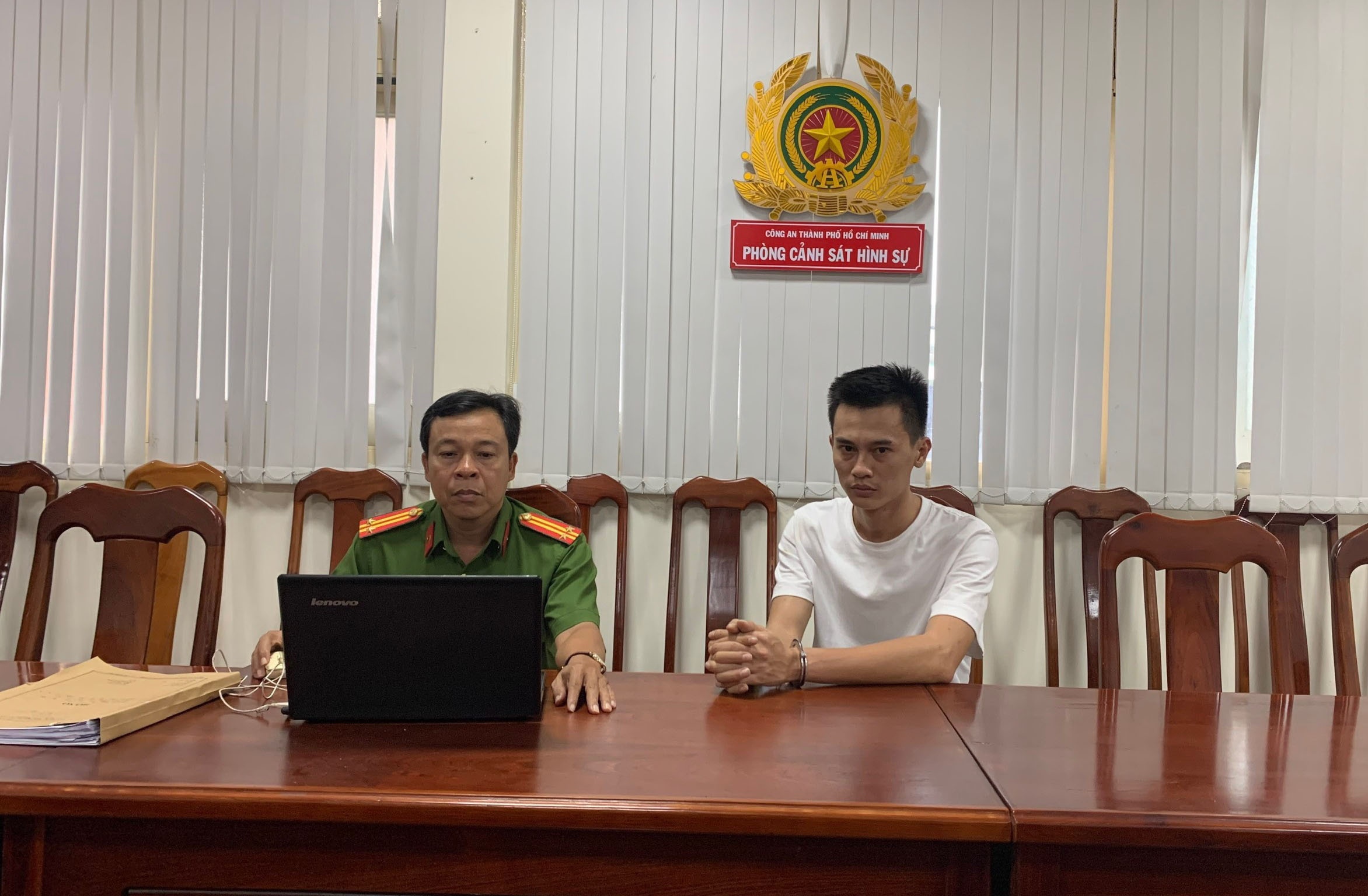 Phan Cong Khanh,  Khanh Super anh 1