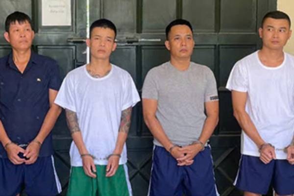 Bat nhom giang ho nup bong doanh nghiep de dau gia xay dung hinh anh