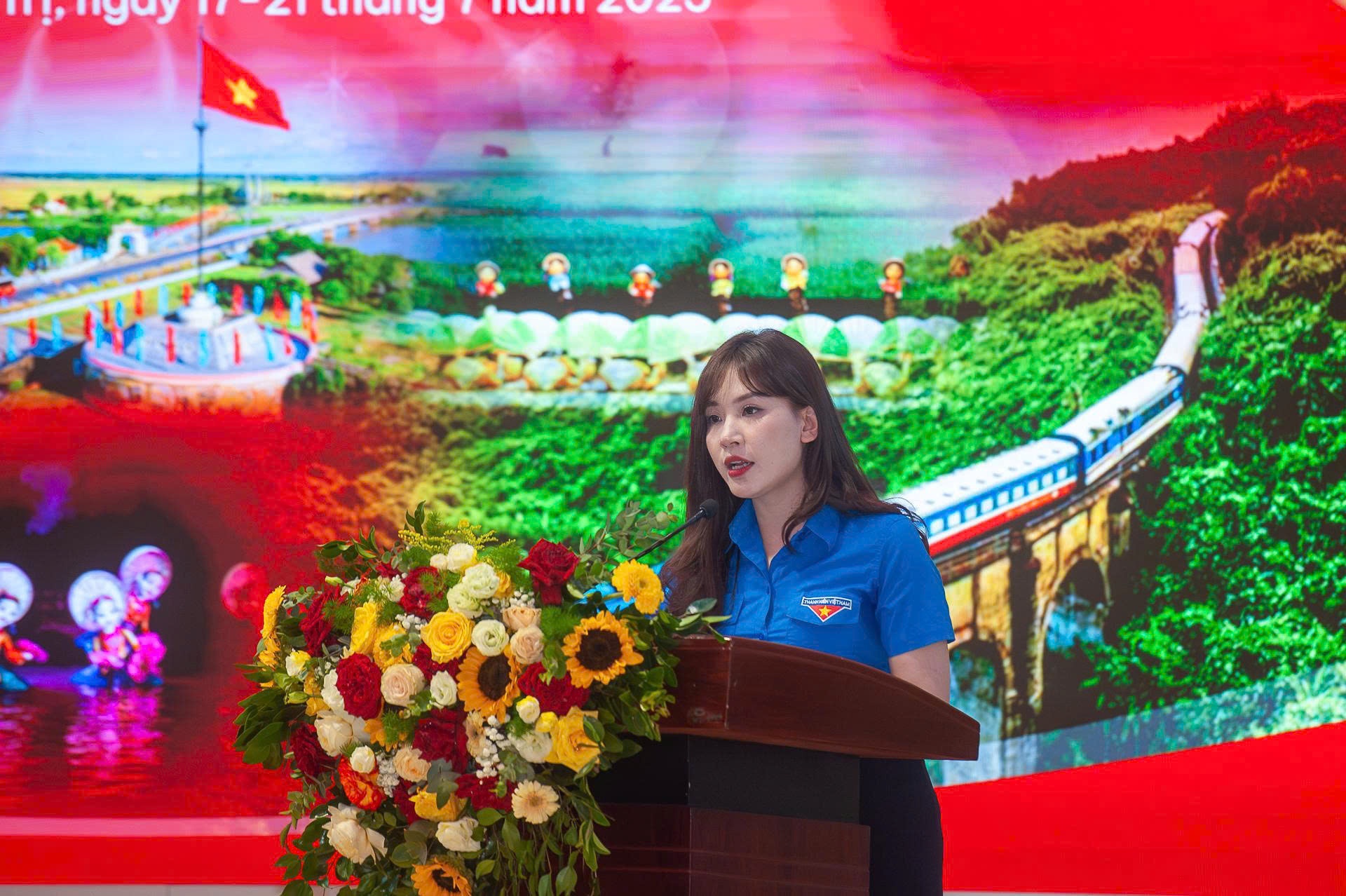 Chuyen tau Thanh nien anh 2