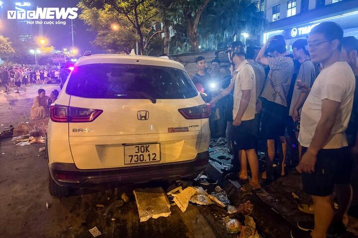 Xe dien Parkview Duong Noi anh 8