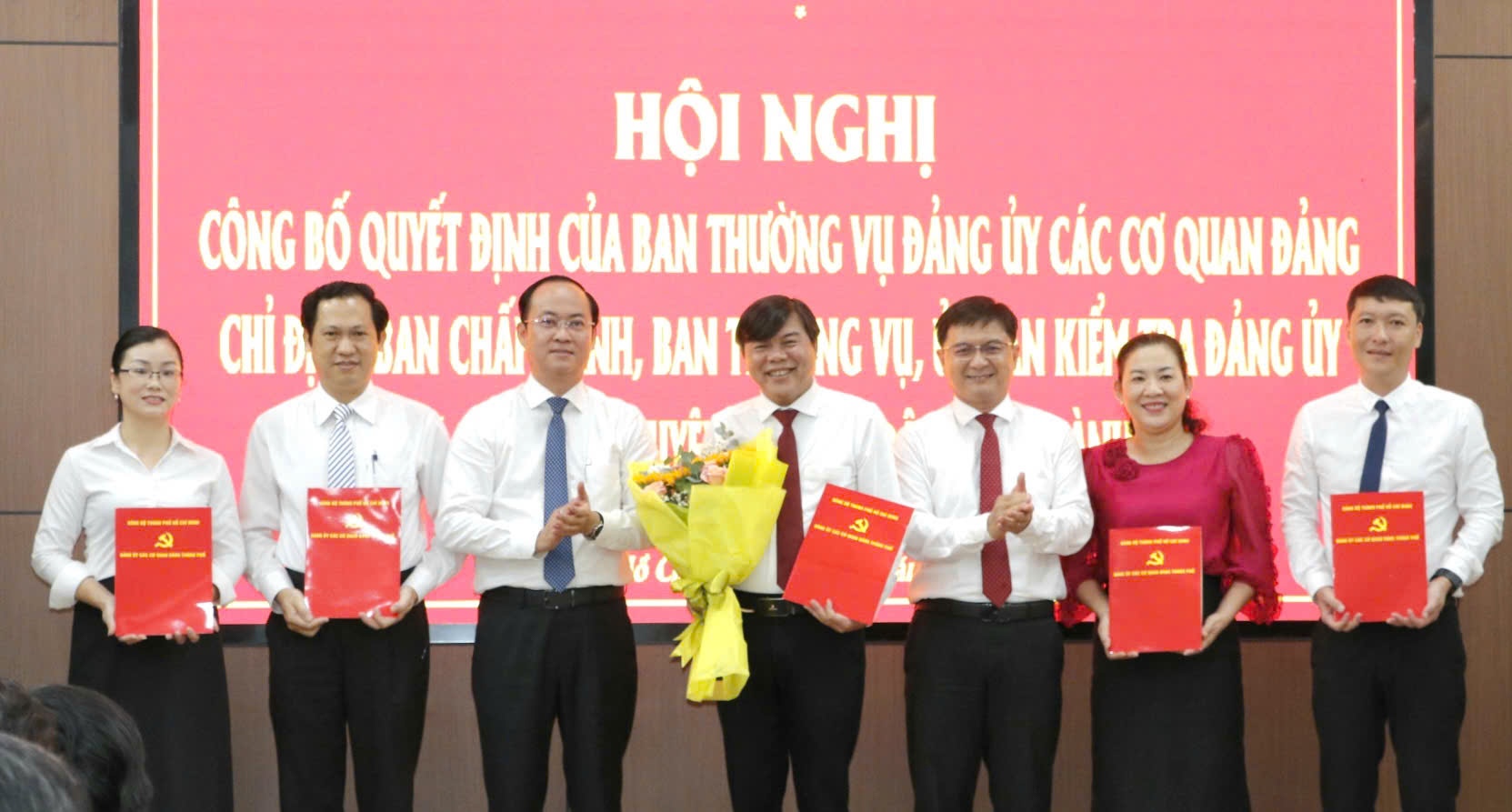 Thanh uy TP.HCM anh 2