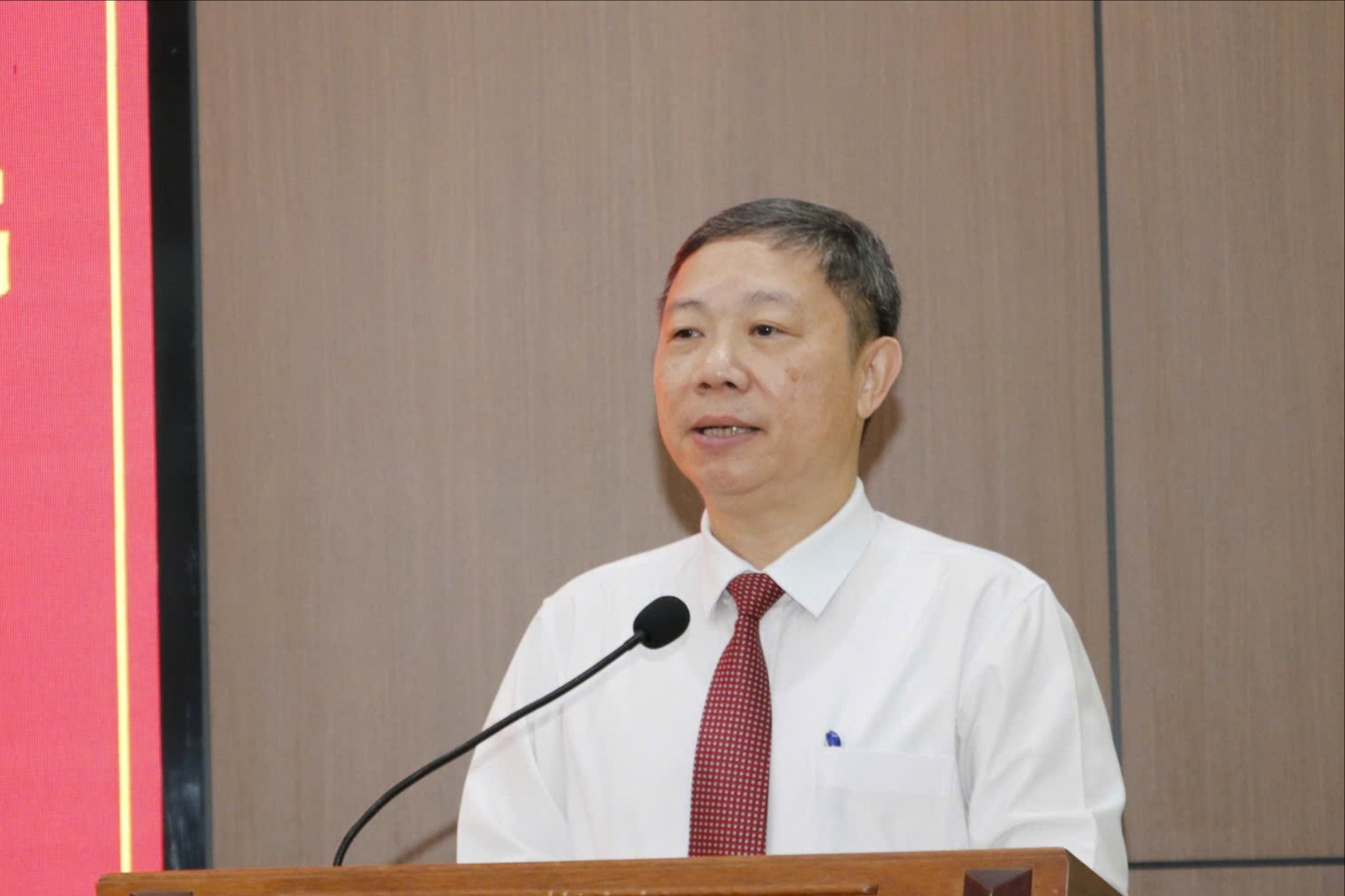 Thanh uy TP.HCM anh 4