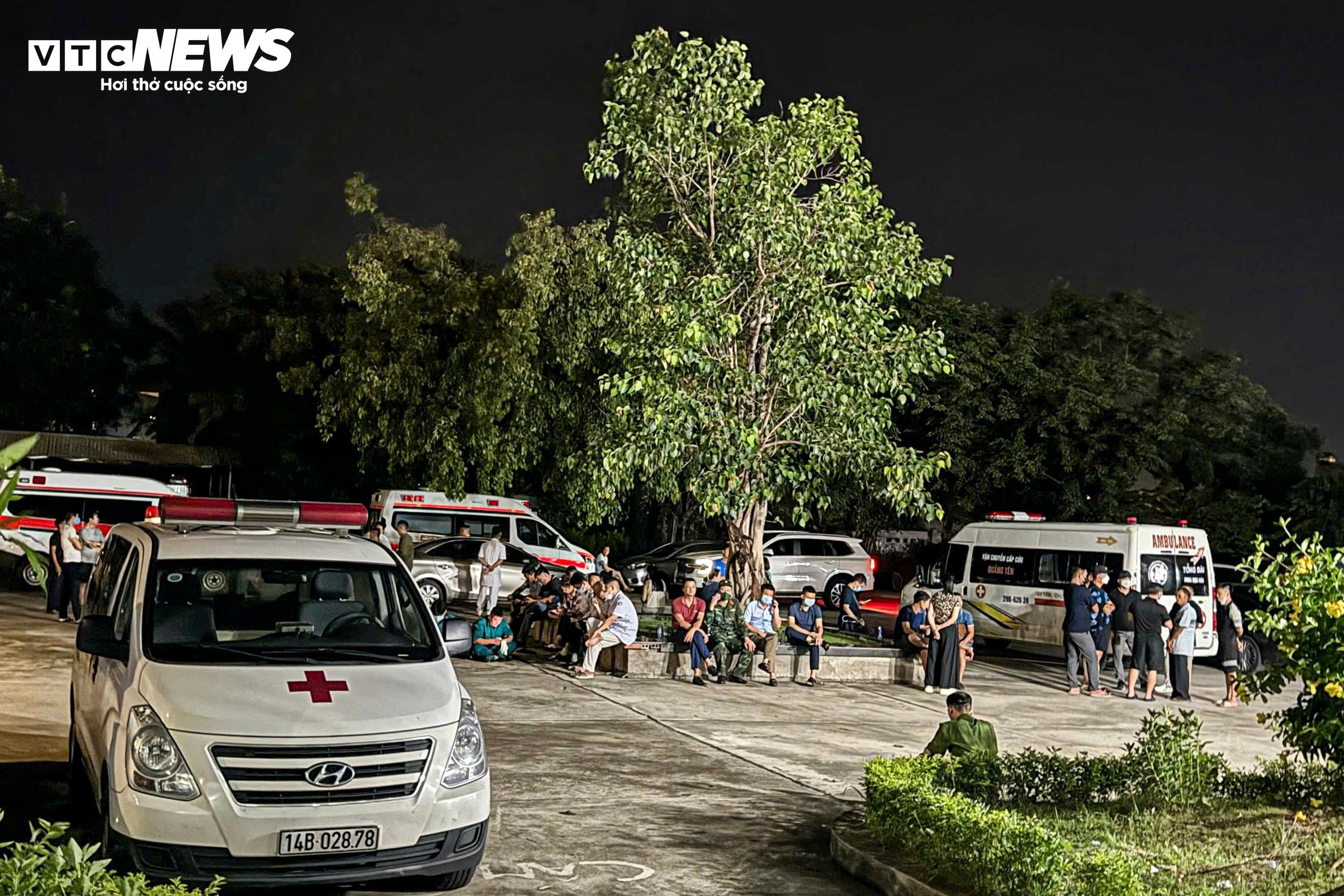Vu lat tau,  Ha Long anh 3