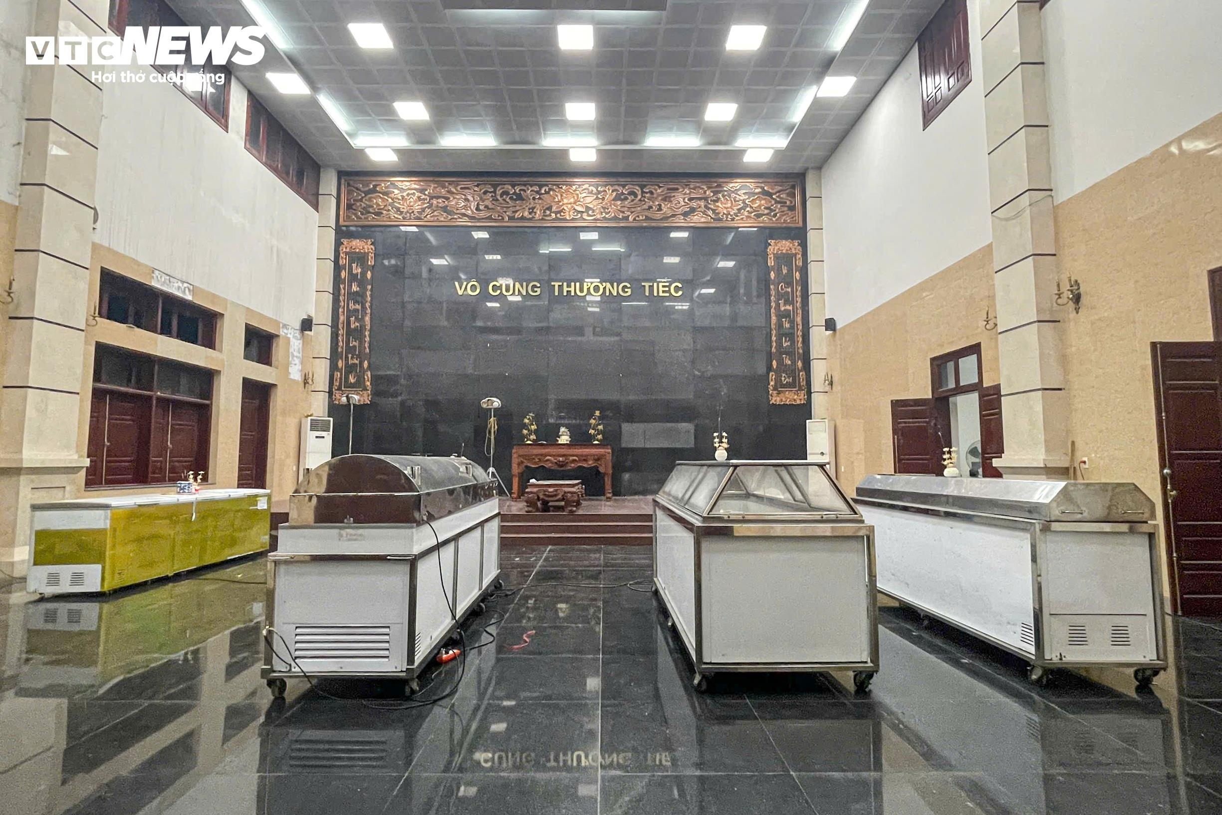 Vu lat tau,  Ha Long anh 9