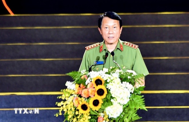 Chuong trinh nghe thuat anh 2