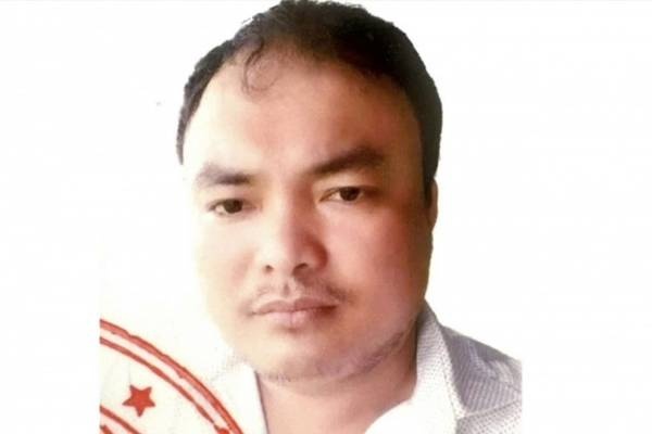 Truy na mot doi tuong cam dau trong vu buon lau 113 kg vang hinh anh