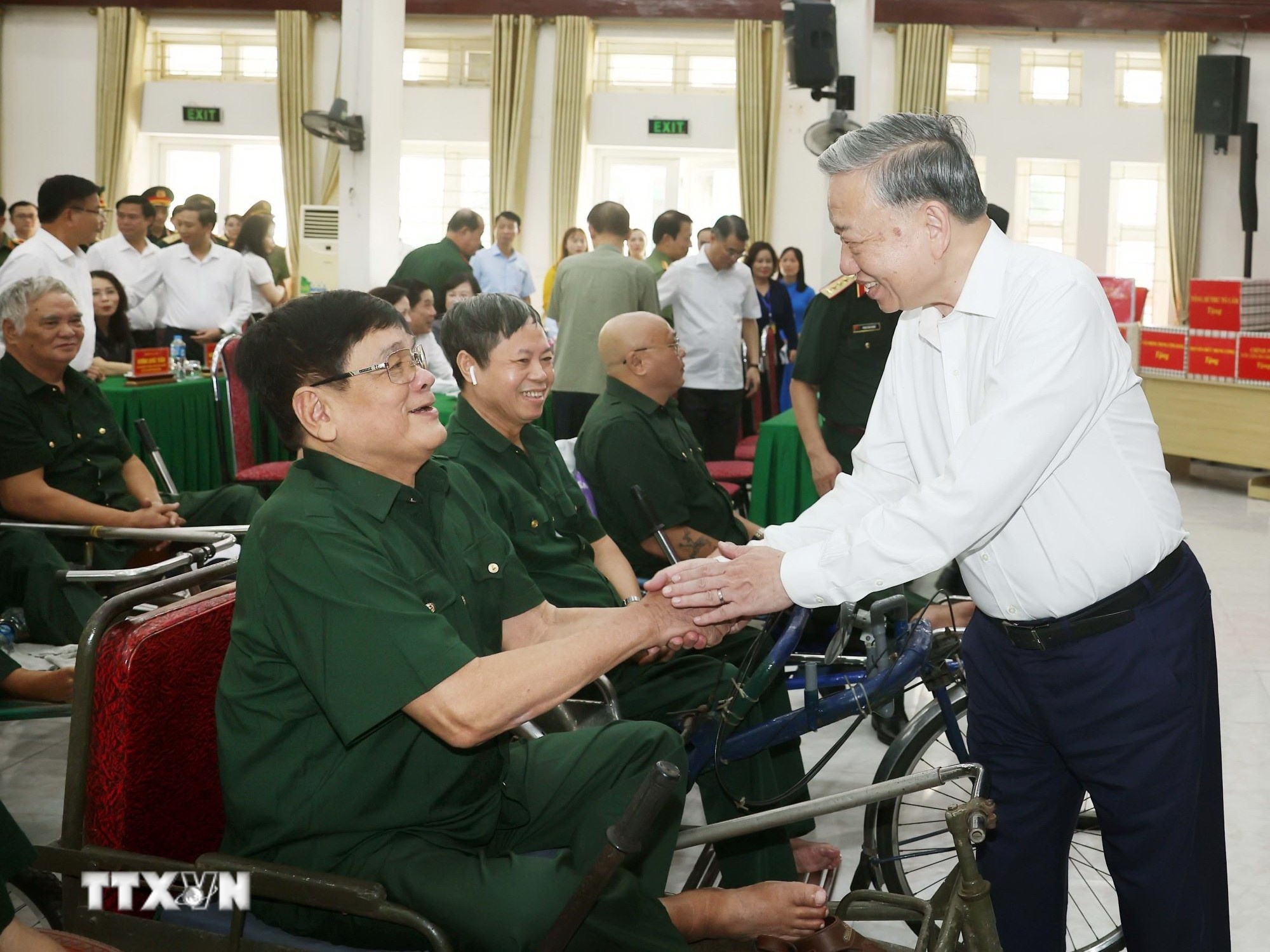 Tong Bi thu To Lam anh 2