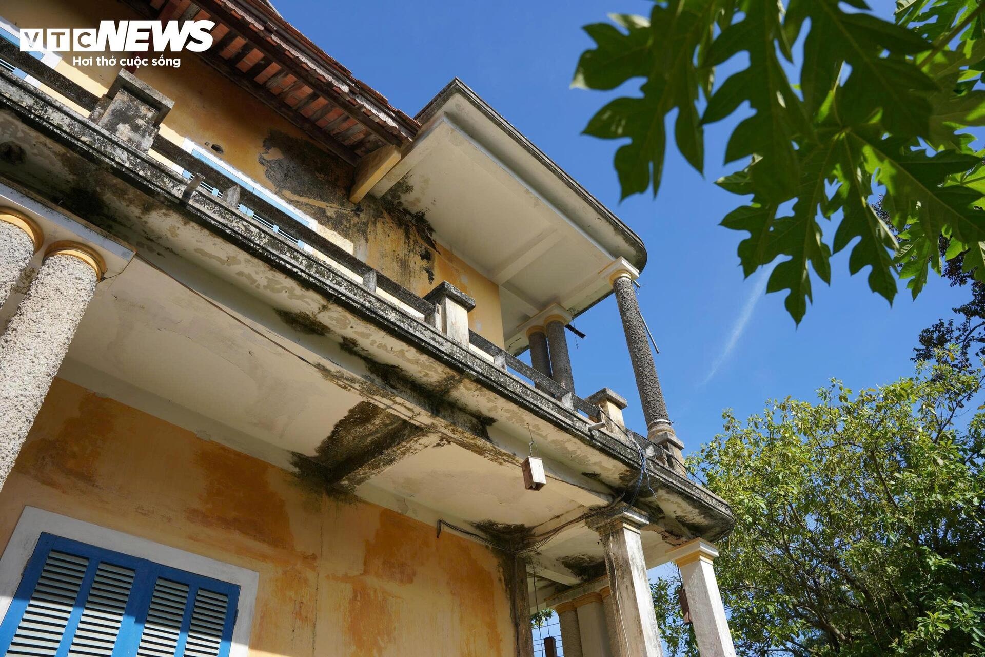 Biet thu trieu Nguyen Hue anh 3