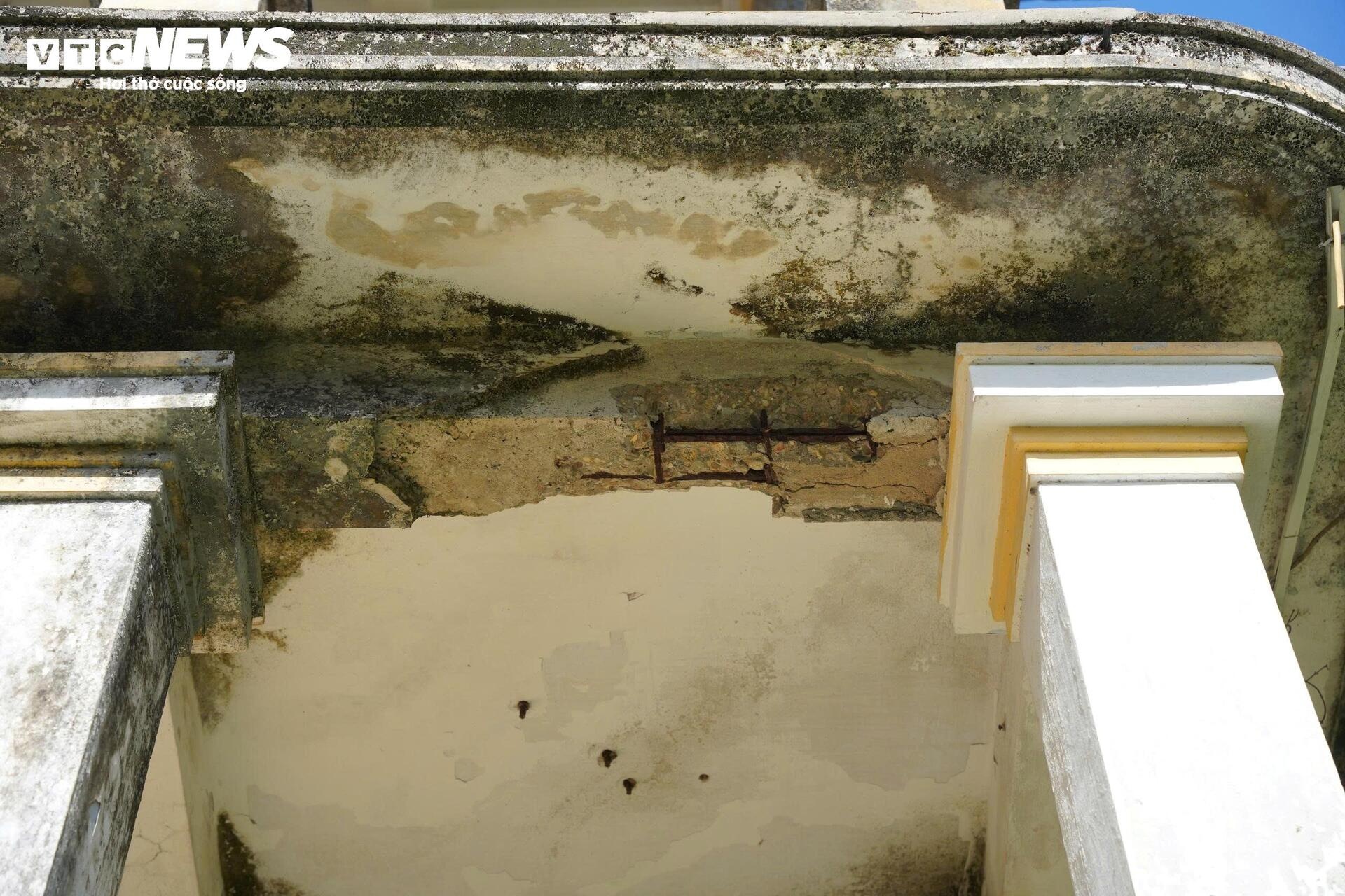 Biet thu trieu Nguyen Hue anh 5