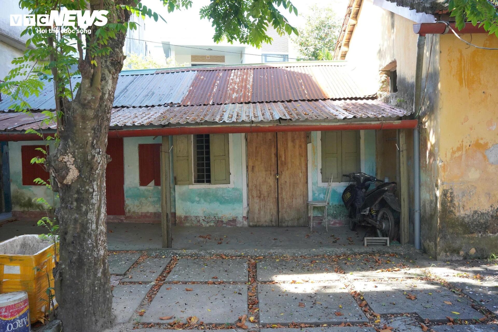 Biet thu trieu Nguyen Hue anh 7