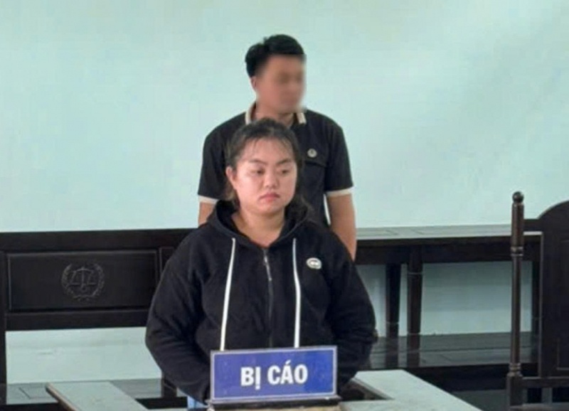 Tan Phuoc 3,  D.T.K,  Chieu 31/3,  Giu tre,  Tay phai anh 1