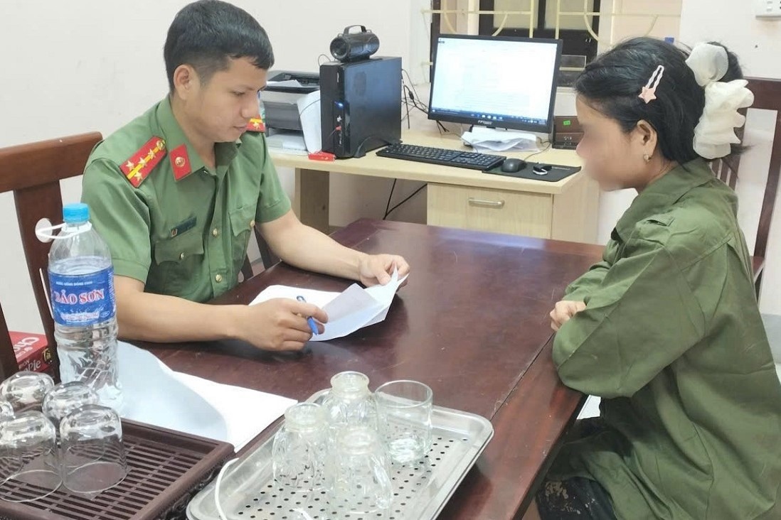 H.O,  P.H.S,  Cong an Tuong Duong,  Cong an My Ly,  Dem 27/7 anh 2