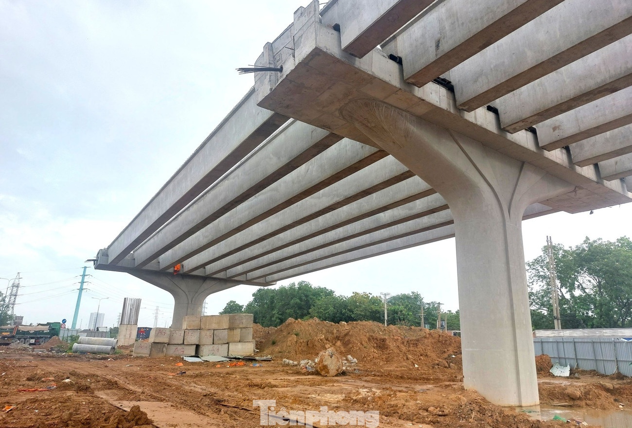 Nut giao Tan Van TP.HCM anh 9