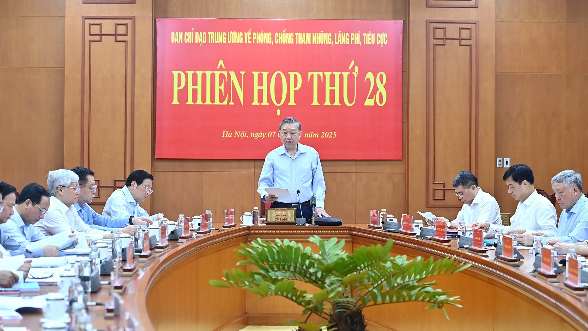 Tong Bi thu anh 1
