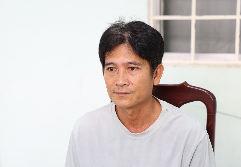 Bat doi tuong truy na lua ban dat, chiem doat tien, vang cua nguoi dan hinh anh