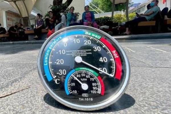 Hom nay Ha Noi nang nong 38 do C, du bao thoi tiet ca nuoc 10 ngay toi hinh anh