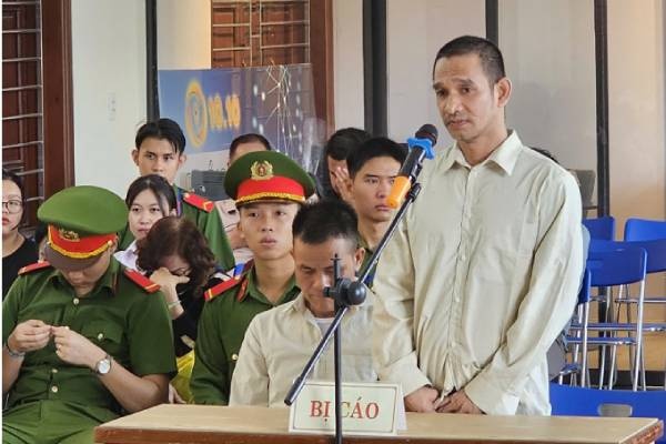 'Om' gan 1,2 kg ma tuy tu TP.HCM ra Da Nang, tai xe lanh an 20 nam tu hinh anh