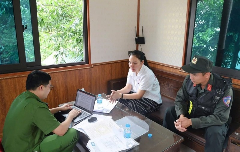 Cong ty MQ Food,  Doanh nghiep MQ Food,  Giam doc MQ Food,  Cong ty Cuong Huong,  Giam doc Cuong Huong,  Doanh nghiep Cuong Huong anh 1