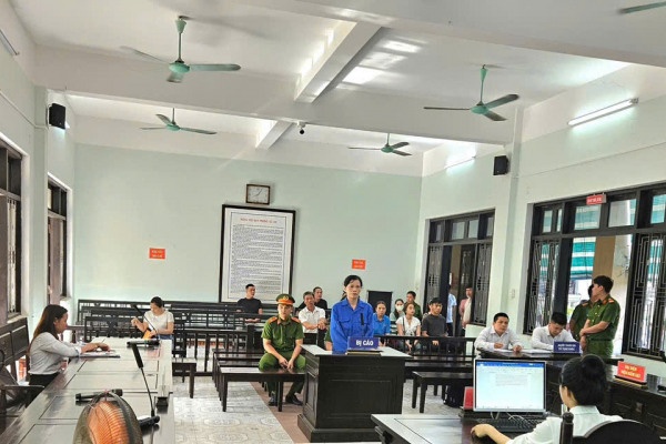 TGD cong ty thuy dien cau ket voi can bo ngan hang, chiem doat 39 ty hinh anh