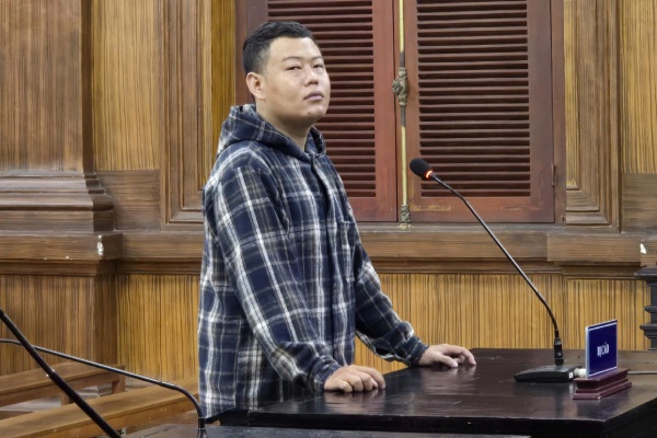 Ghen tuong, tung clip 'nong' voi vo cu len mang hinh anh