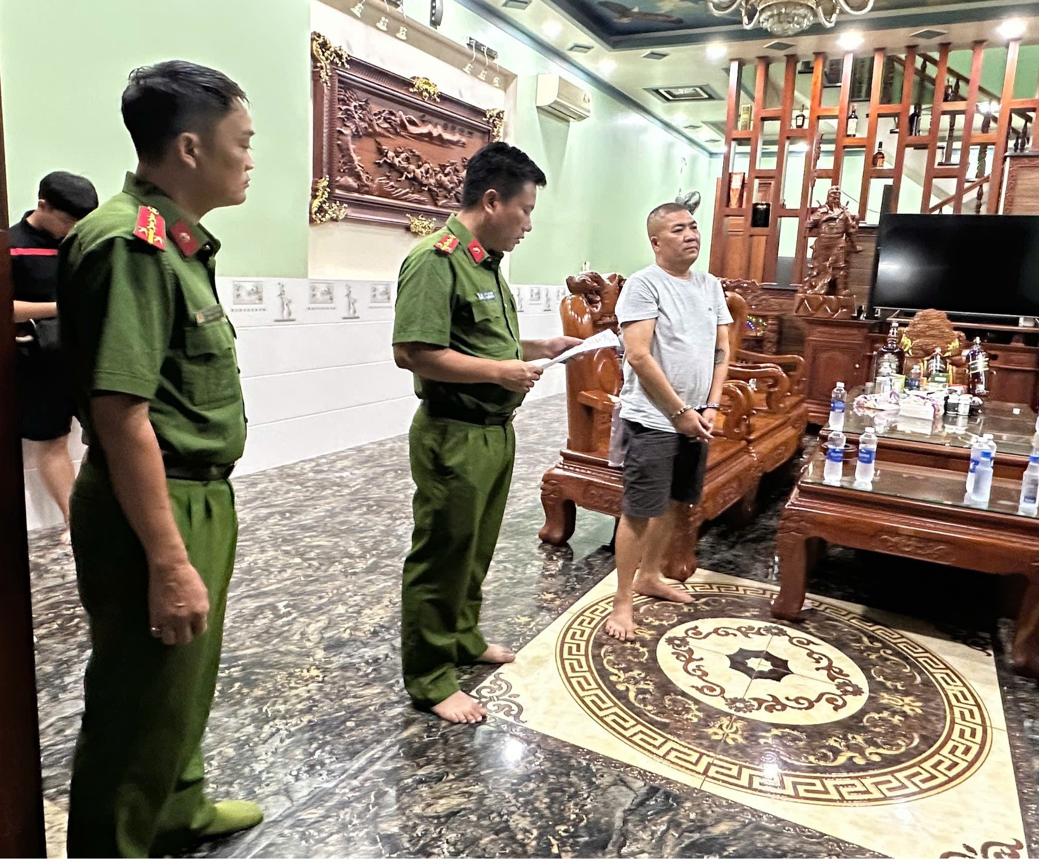 bat giang ho Tuan Troc anh 1
