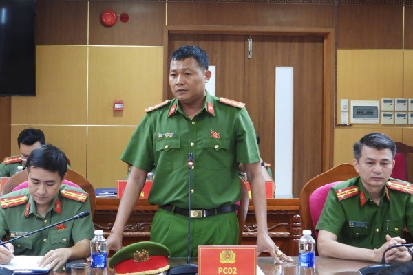 Truong phong CSHS ke qua trinh truy bat nghi pham cuop tiem vang hinh anh