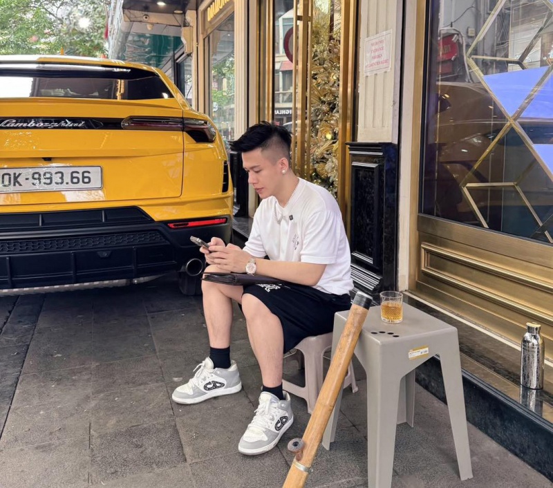 Quang Trường Diamond,  Phan Công Khanh,  Nguyễn Duy Thoại,  Ngô Thị Thêu,  Xa hoa,  Công ty Phượng Hoàng ảnh 1 Quang Truong Diamond,  Phan Cong Khanh,  Nguyen Duy Thoai,  Ngo Thi Theu,  Xa hoa,  Cong ty Phuong Hoang anh 1