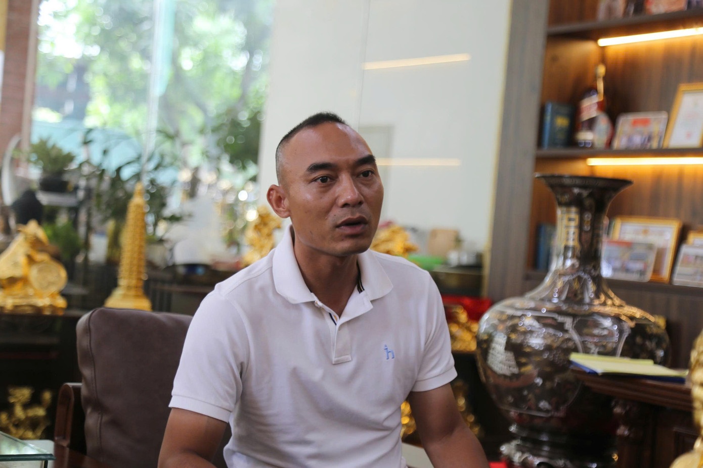 Duong Quang Ha,  Dinh Van Tao,  CRM,  Nguyen Dang Duong,  doanh nghiep Do dong,  Duong Quang Ha anh 1
