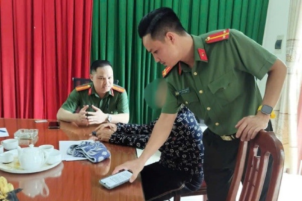 Ngan chan vu lua dao chuyen tien 600 trieu dong tren mang xa hoi hinh anh