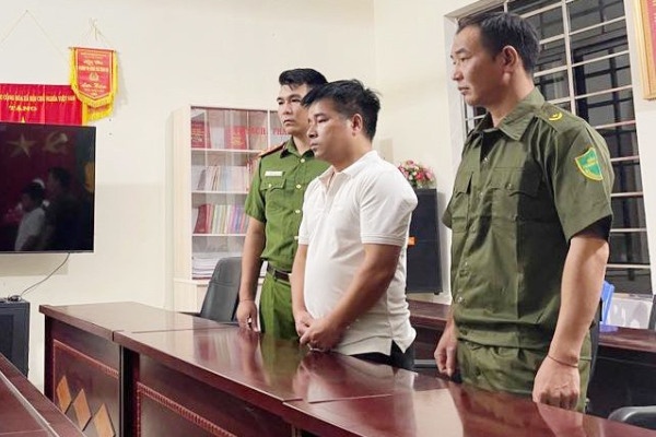 Cuu can bo ngan hang lua tien ty cua nhieu nguoi dan hinh anh