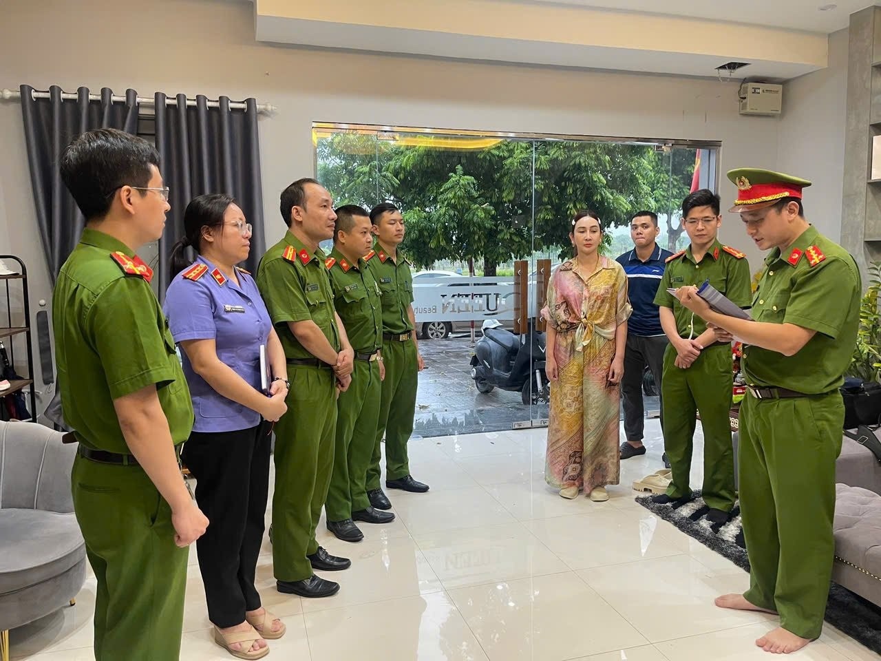 Nguyen Van Vi,  Hac Thanh,  Pham Thi Huong Giang,  A22,  Thanh Hoa anh 1