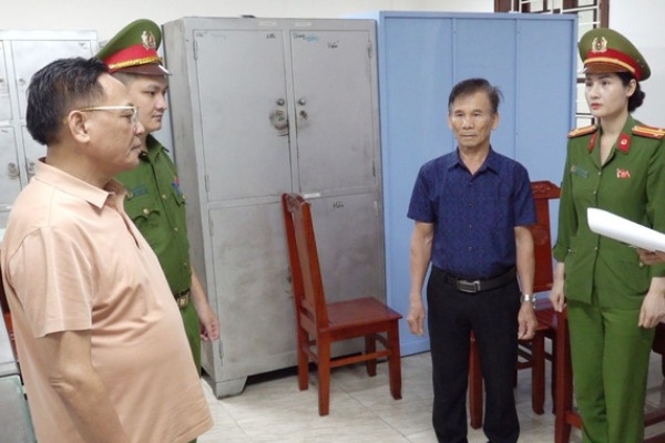 Vi sao Chu tich CLB Dong A Thanh Hoa Cao Tien Doan bi bat? hinh anh