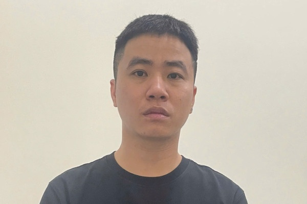 Cong an TP.HCM kham pha nhieu vu viec quang cao trai phep hinh anh