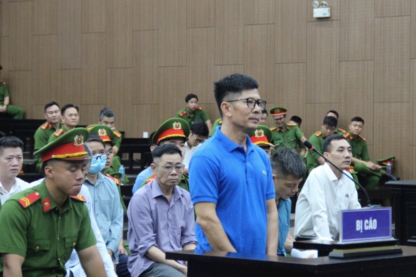 Chu tich Thuan An khai ve bua an voi cuu Bi thu o nha lanh dao cap cao hinh anh