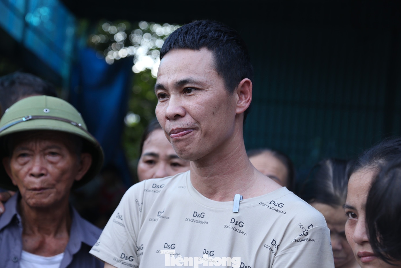 Ga loi trang,  Vu ga loi trang anh 1