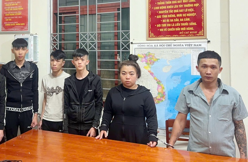 gay roi trat tu anh 1