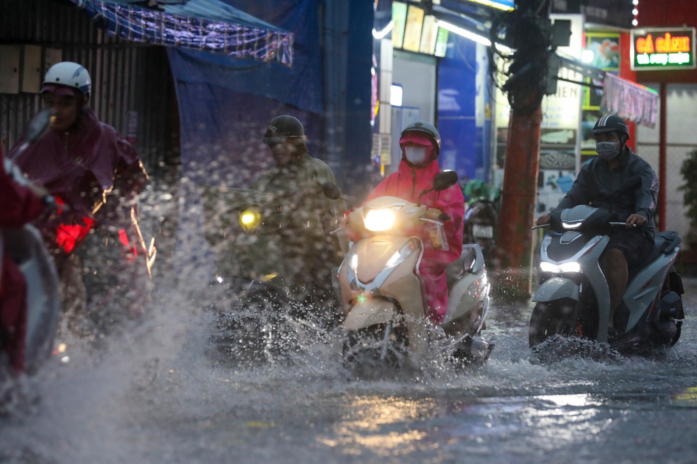 Ket xe Thu Duc TP.HCM anh 1