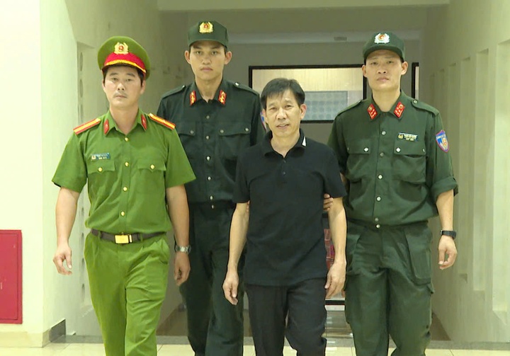 Manh go,  Vi Ngo,  Giang ho Thanh Hoa,  Cty Manh Tung Petro,  DN Manh Tung Petro,  Chu Manh Tung Petro anh 1